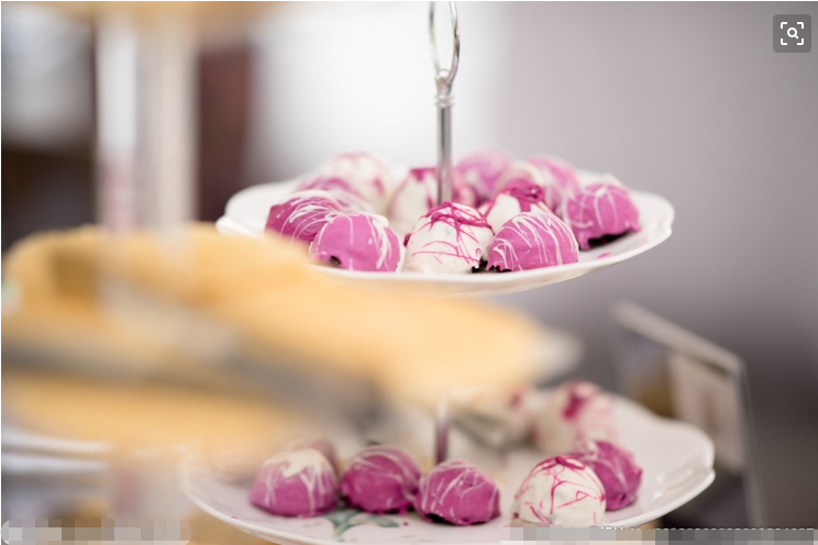 婚礼甜品台蛋糕推荐 婚礼甜品台蛋糕价格分析 