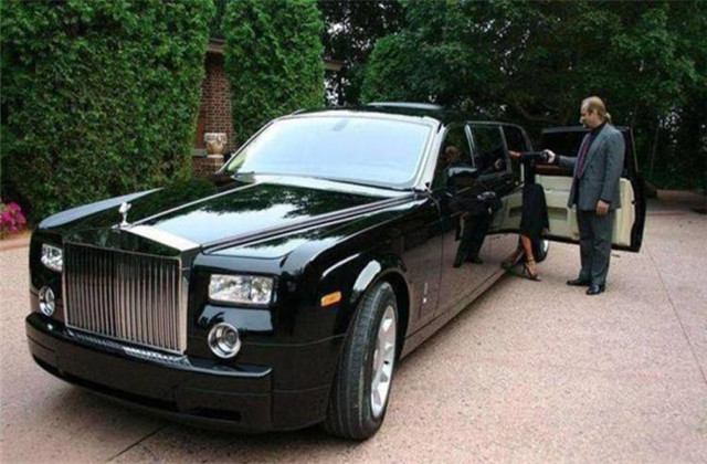 教师节劳斯莱斯婚车租赁价格,教师节劳斯莱斯婚车车队租赁价格