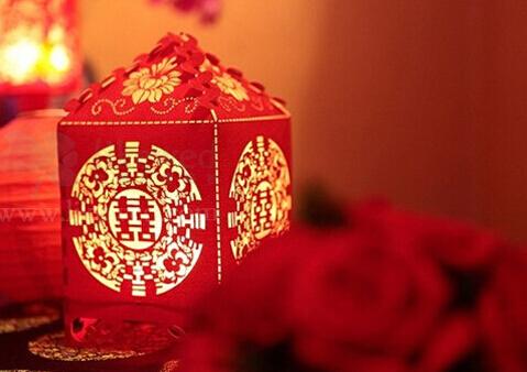 2020年国庆节订婚好吗