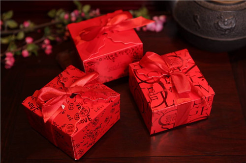 结婚当天用品有哪些 结婚当天必备用品