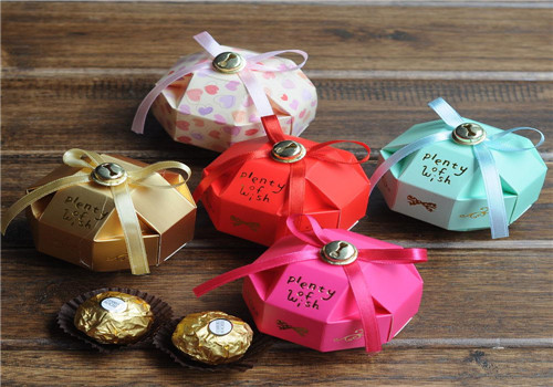 结婚喜糖一般装哪些糖 婚礼喜糖怎样搭配