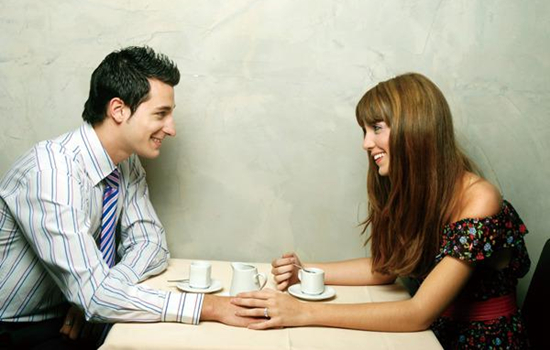 已婚男人空手套白狼的表现