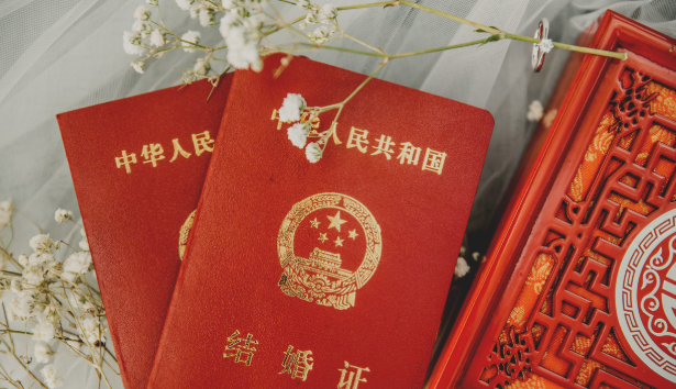 男女什么时候可以领结婚证 中国男女什么时候可以领结婚证