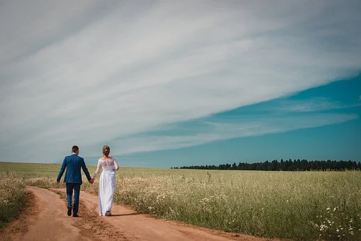 三亚婚纱大概需要多钱 三亚拍婚纱照的坑有哪些