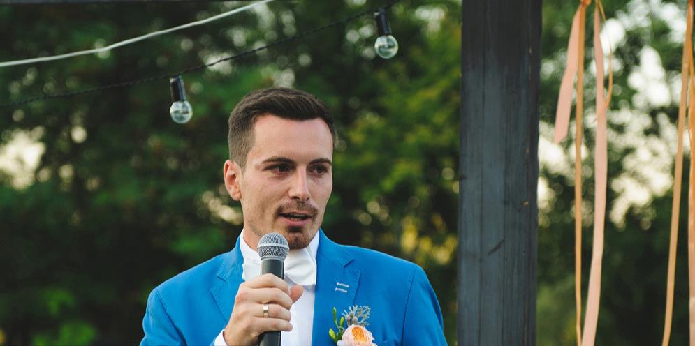 婚礼现场新郎致辞感动全场 新郎婚礼致辞感动上亿人