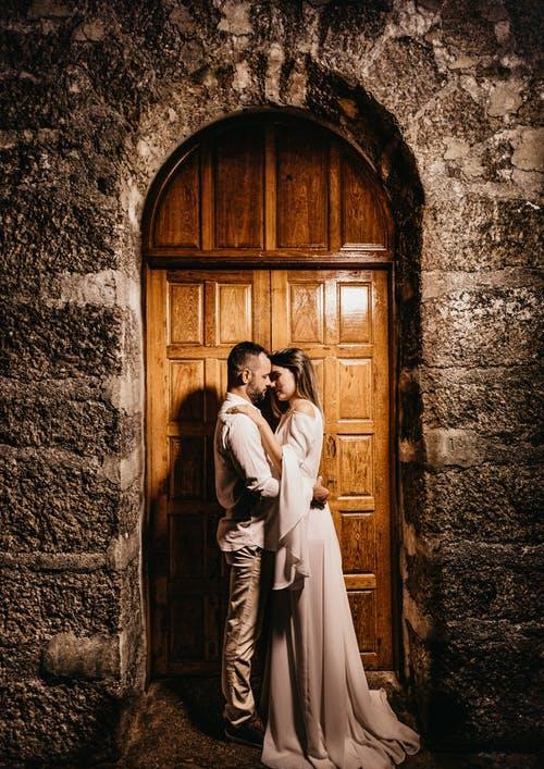 相亲约会几次可以接吻