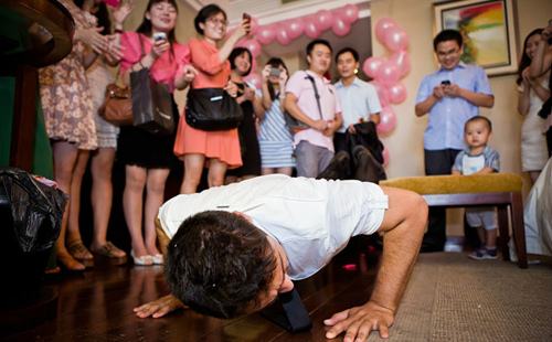 被邀请当伴郎是好事吗