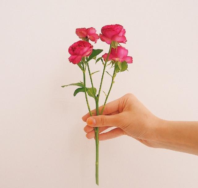 结婚祝福语大全简短10个字