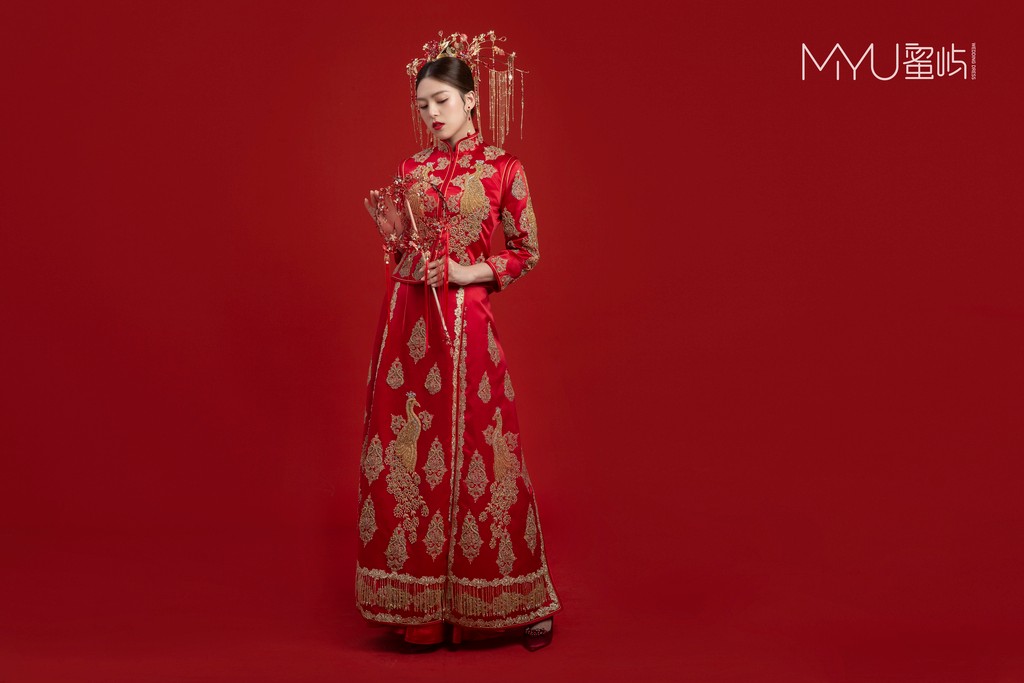 租三套结婚礼服多少钱