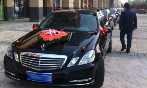 南昌一般租婚车需要多少钱一天