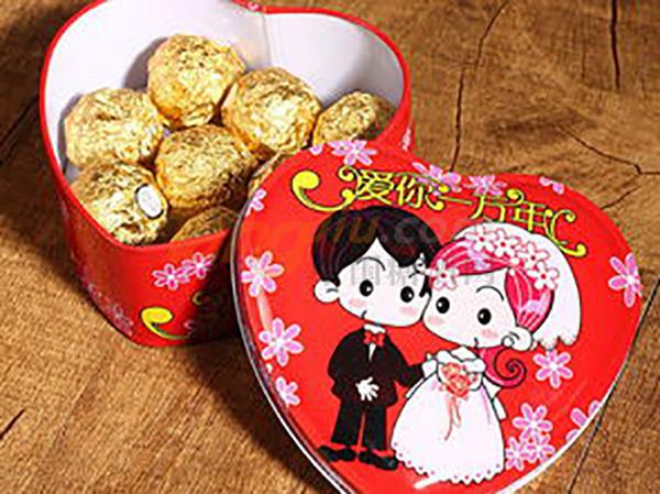 怎样选择婚礼喜糖 结婚喜糖一般装几个