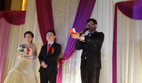 中秋温馨浪漫婚礼主持台词