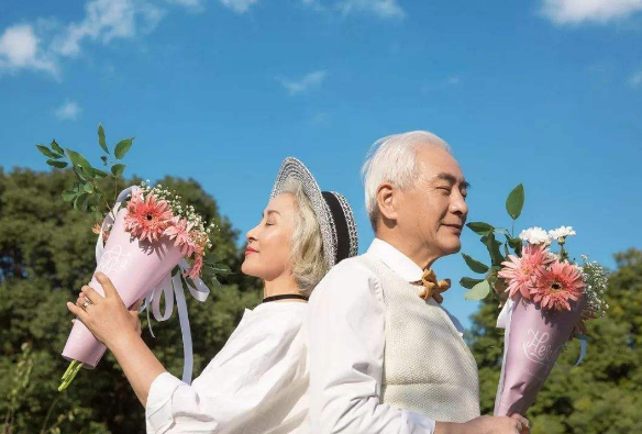 婆婆对媳妇好的说说 婆婆也是妈的说说