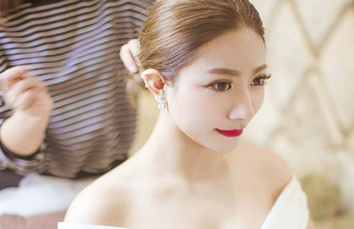 婚礼化妆师需要报销车费吗