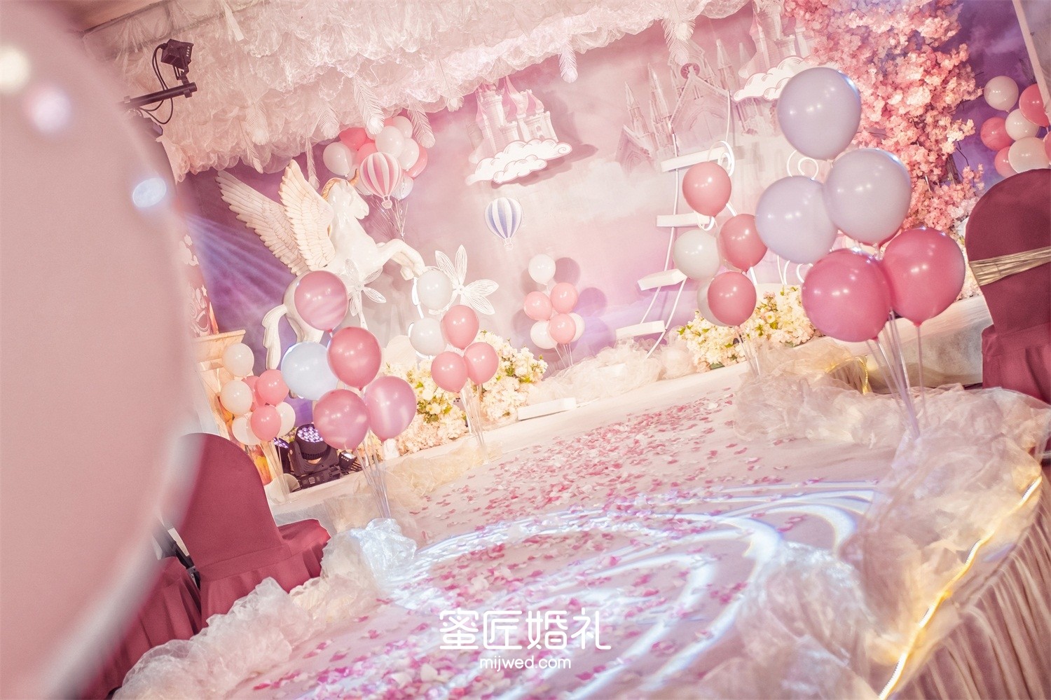 武汉可以办婚礼的酒店,武汉婚庆婚宴酒店大全