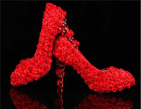 婚鞋有什么样的讲究 婚礼中怎么选择婚鞋