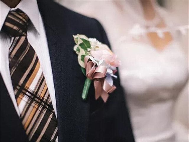 婚礼上的誓言怎么说感人 催人泪下的结婚誓词怎么说