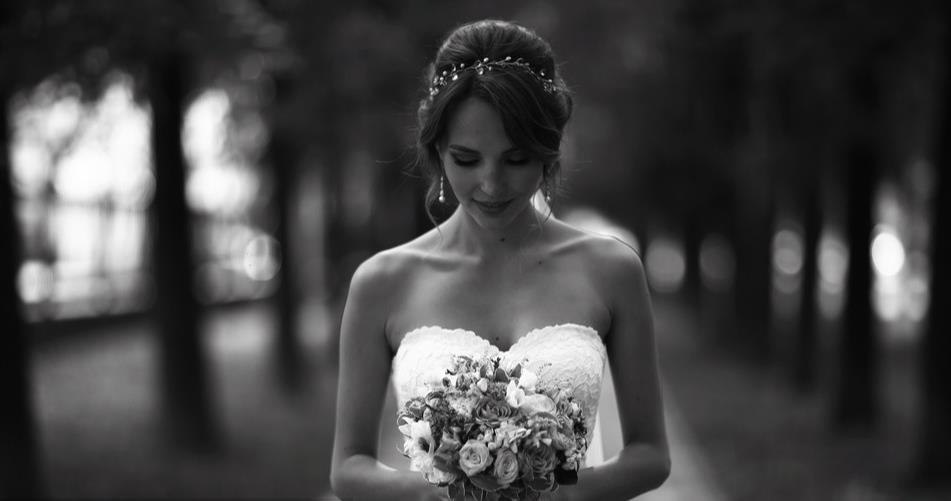 婚礼证婚人致辞简短幽默搞笑 婚礼证婚人说什么