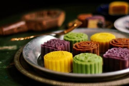 公司中秋发月饼的说说 中秋没到,月饼已收到说说