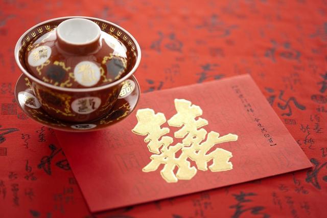 新娘下车吉语顺口溜 接新娘下车说顺口溜