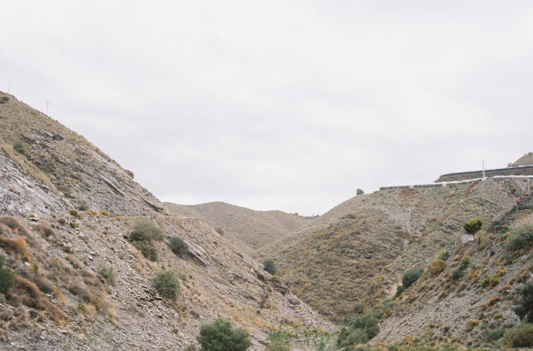 假期余额不足图片 假期余额不足朋友圈说说