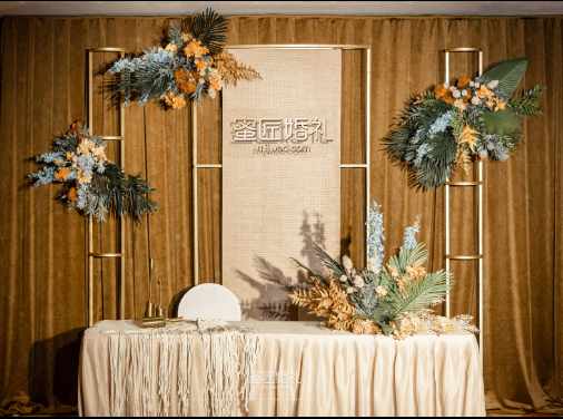 婚礼现场怎么布置好看