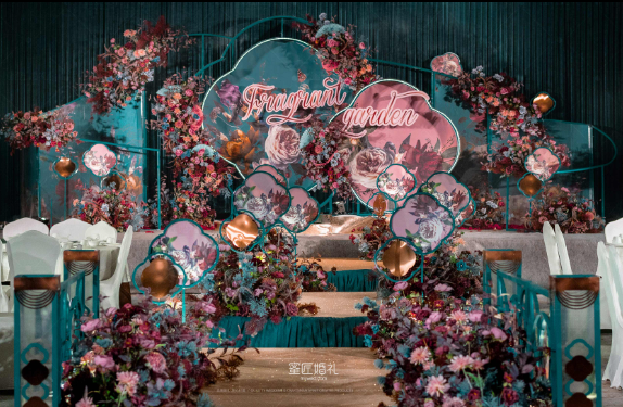 婚礼现场怎么布置好看