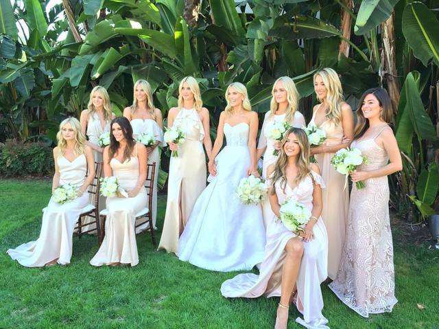 结婚几个伴娘合适