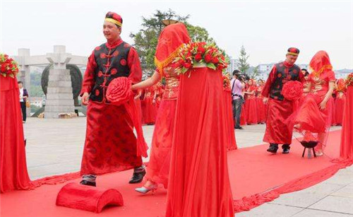 结婚当天喜话大全顺口溜 婚礼喜话大全顺口溜