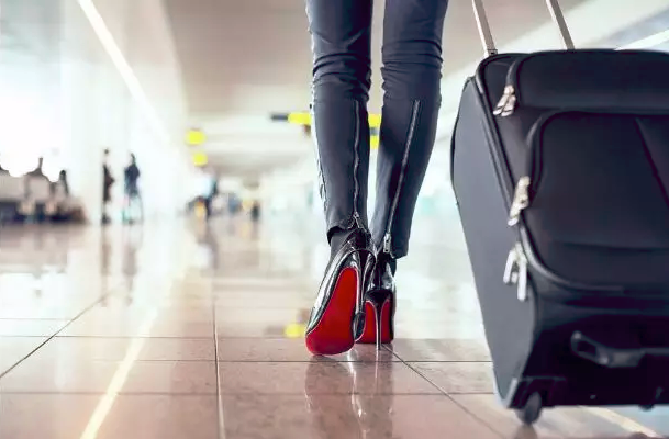 化妆师发朋友圈的短语 化妆师跟妆宣传文案