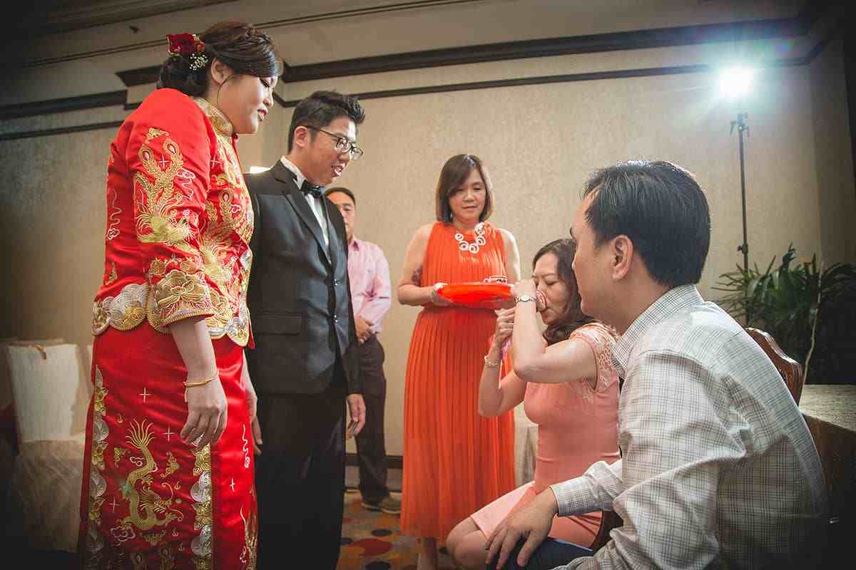 冬天结婚妈妈穿的衣服