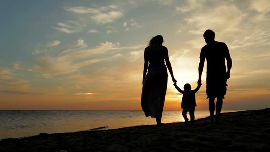 祝老公生日的霸气短句