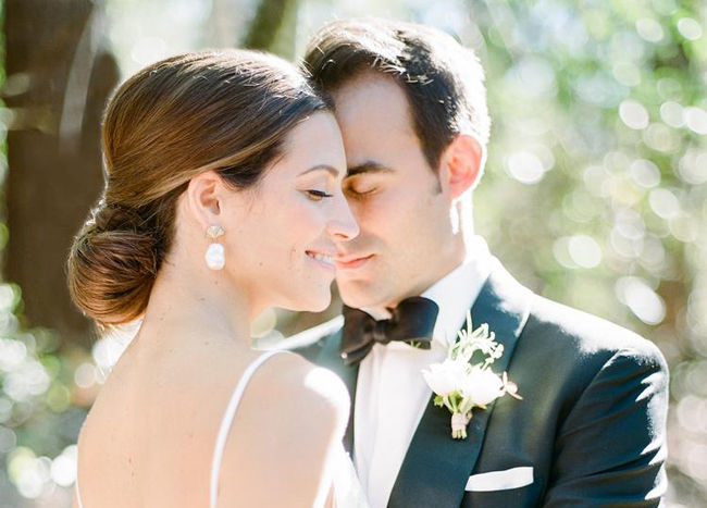 女朋友结婚唱什么歌好 结婚新娘唱什么歌好