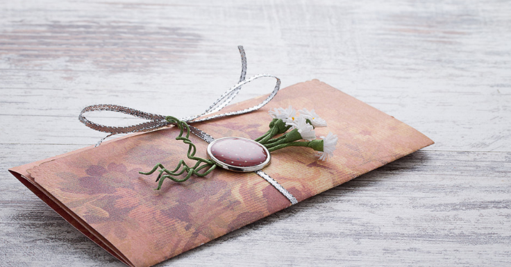 父亲通知儿子结婚的短信 娶儿媳妇婚礼邀请短信