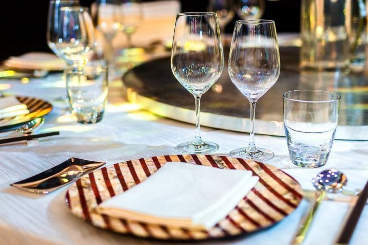 深圳希尔顿婚宴多少钱一桌 深圳希尔顿大酒店多少钱一桌