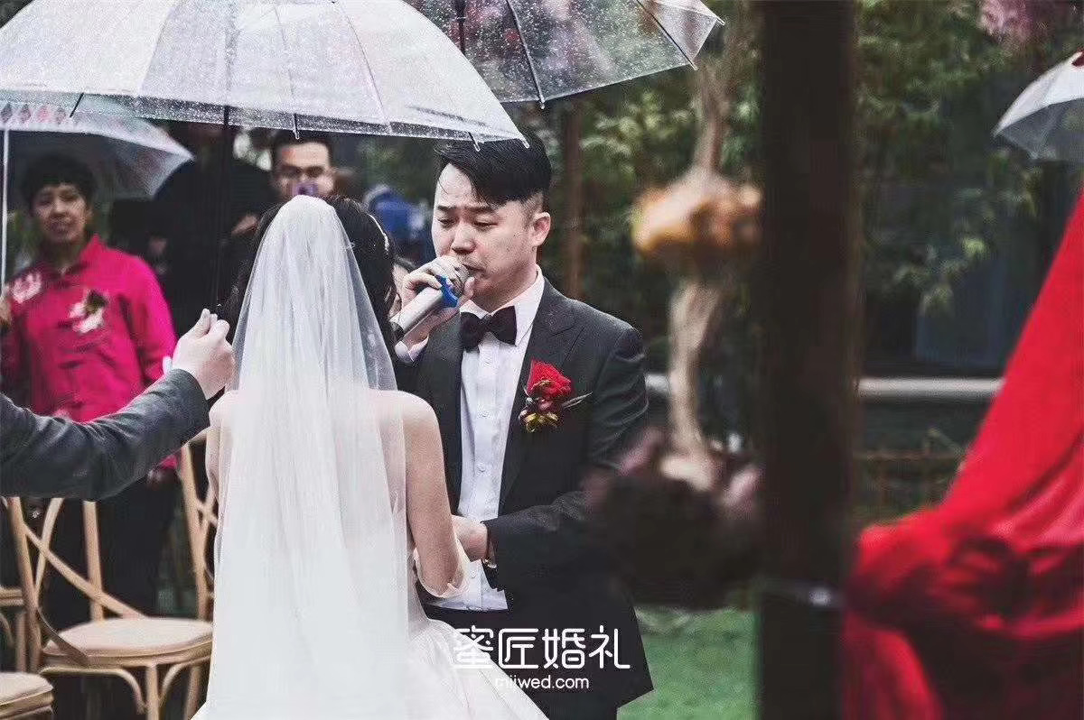 新郎婚礼告白文艺 比较有文化的新郎婚礼告白