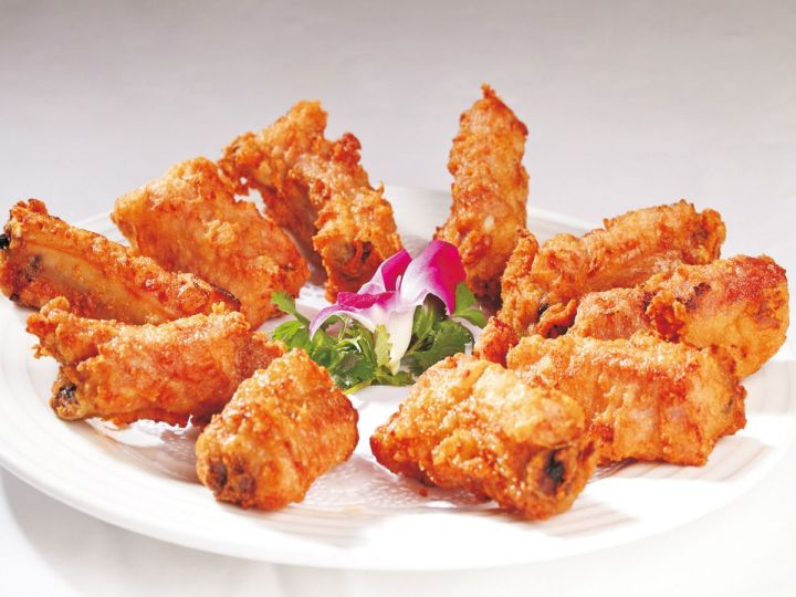 晒老公做饭幸福的句子 晒老公做饭的经典语句