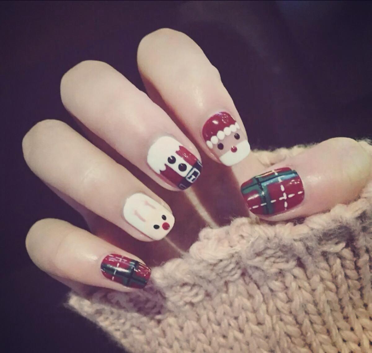 低调又显白的指甲颜色 美甲类型有哪几种类型