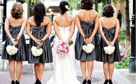 伴娘婚礼祝福语美句