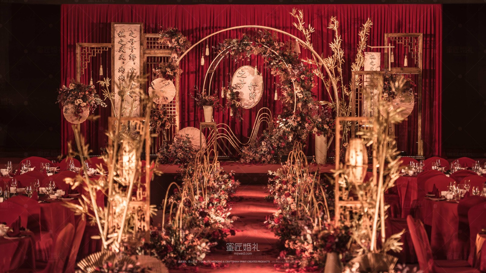 婚礼现场布置什么颜色好看