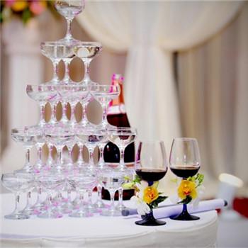 婚礼倒酒的那个塔叫什么