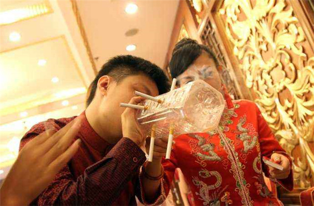 接亲伴娘放狠话台词,伴娘放狠话语录