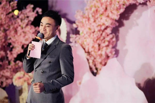 最新结婚主持词结尾