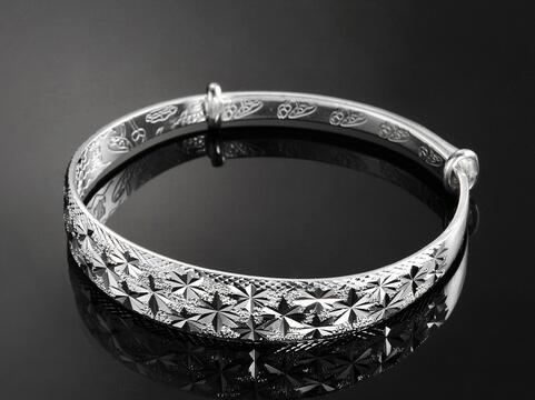 结婚准备哪些首饰 结婚为什么要买首饰