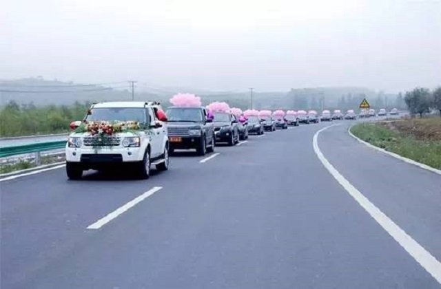 深圳高档婚车出租要多少钱 深圳高档婚车租用价格