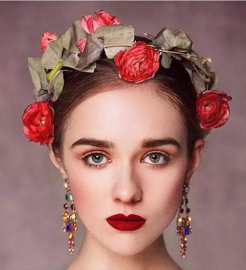 今年最流行的新娘妆图片