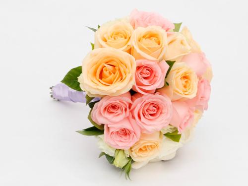 结婚手捧花怎么选择