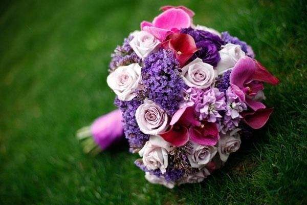 婚礼捧花男生可以抢吗