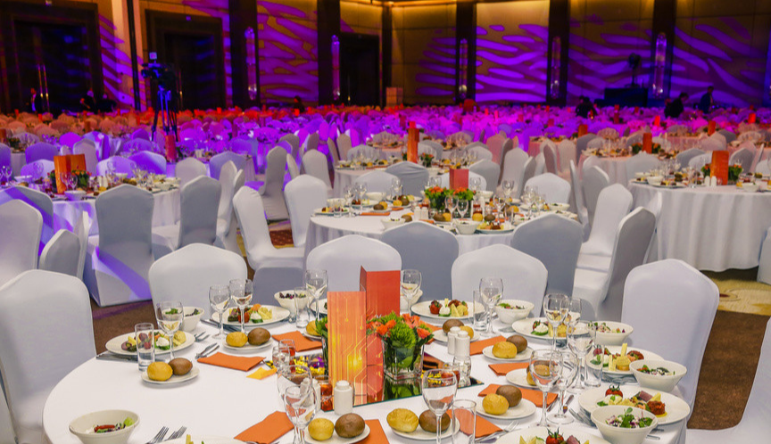 建国饭店五星级 丨 碑林区 丨 最多20桌地址:碑林区互助路价格:1188起