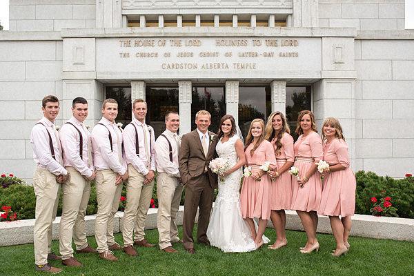 伴娘堵门创意小游戏